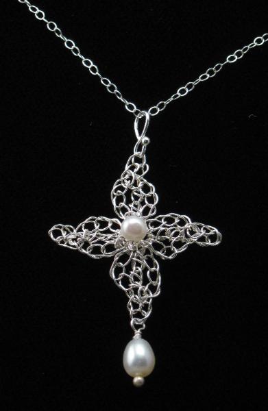 Pearl Quatrefoil Pendant by Anne Annabelle Jones